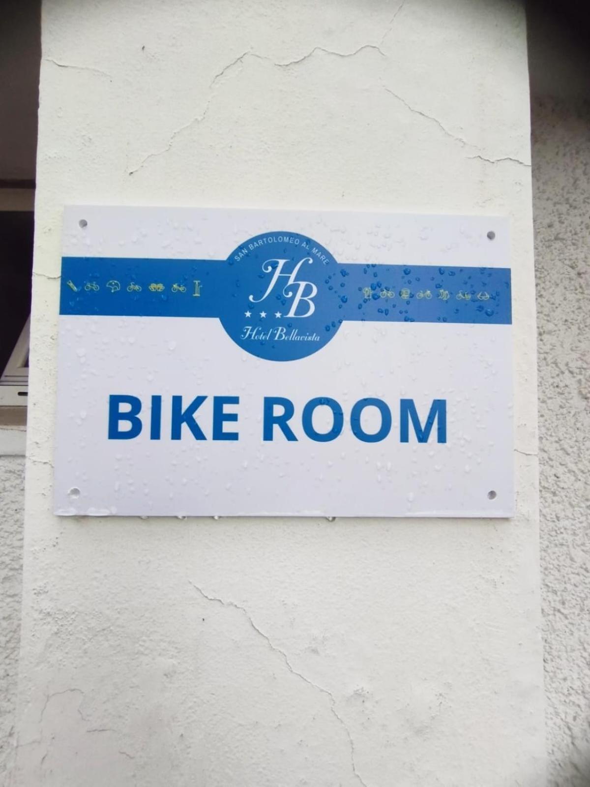 Hotel Bellavista San Bartolomeo Al Mare Exteriör bild